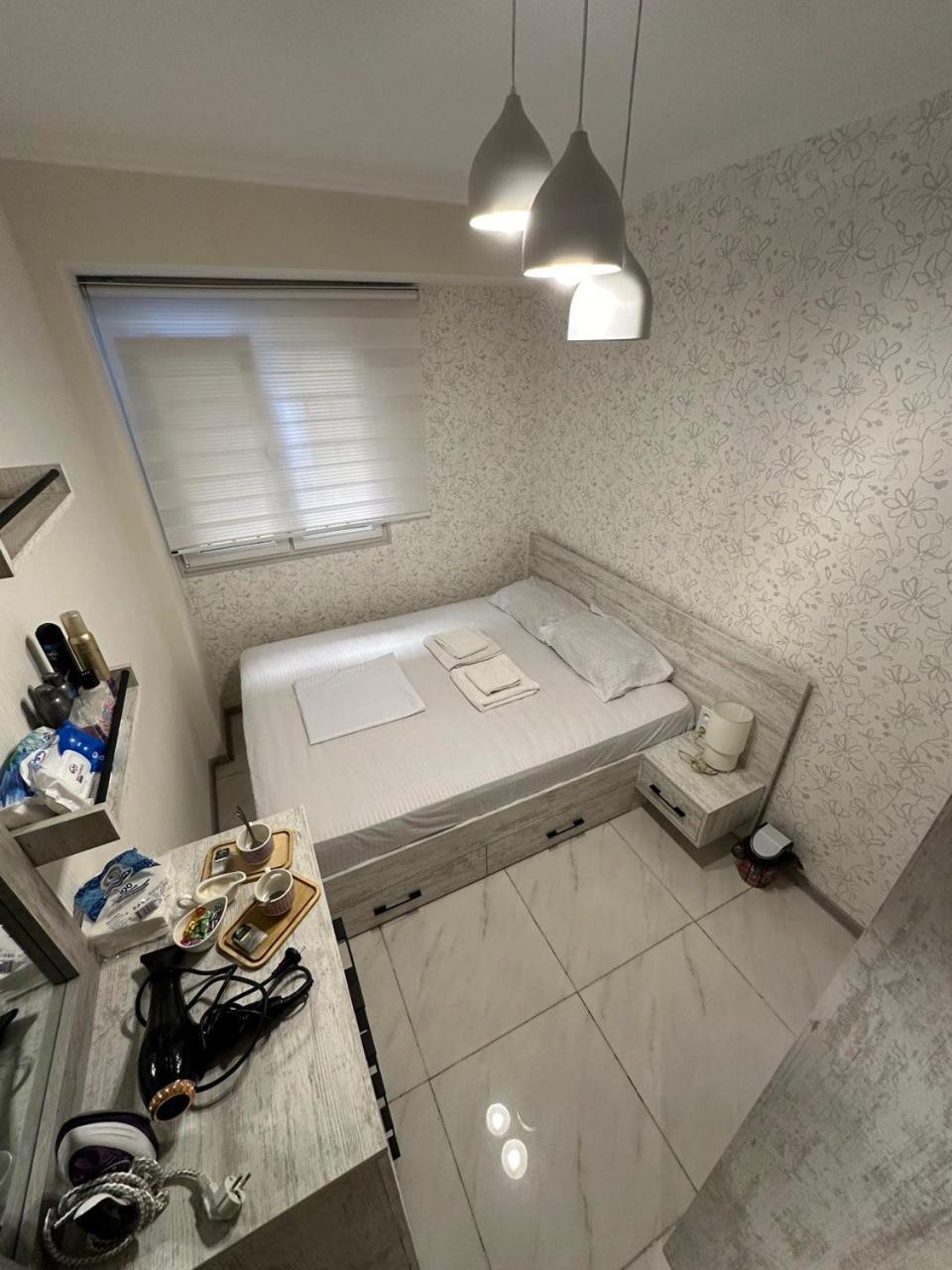 יירבאן Elegant Escape In City Center מראה חיצוני תמונה